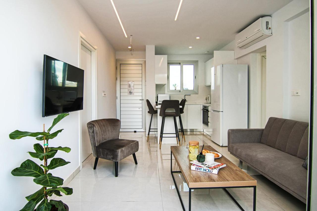 Phaedrus Living - Seaside Executive Flat Harbour 208 Διαμέρισμα Πάφος Εξωτερικό φωτογραφία