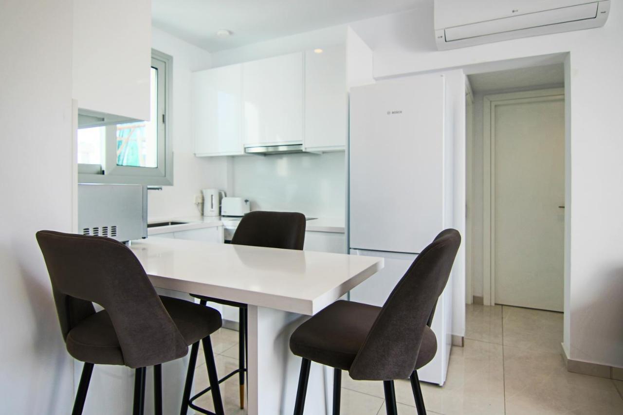 Phaedrus Living - Seaside Executive Flat Harbour 208 Διαμέρισμα Πάφος Εξωτερικό φωτογραφία